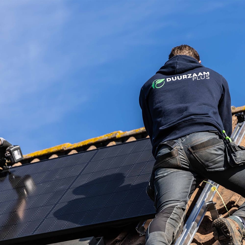 Duurzaam Plus installeert zonnepanelen in Den Bosch